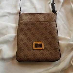 Guess crossbody bag